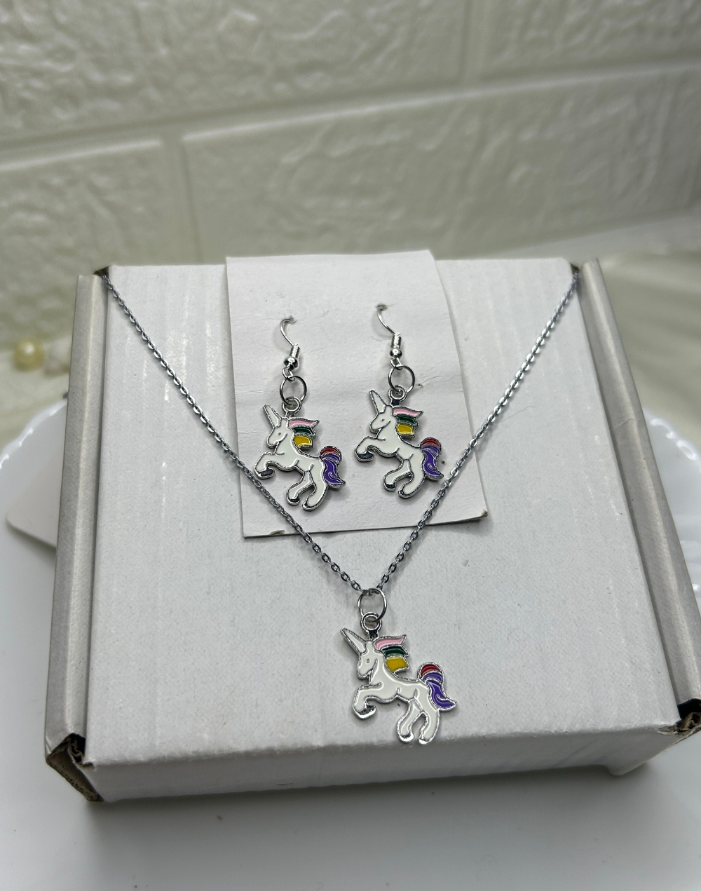 Korean Unicorn Pendant with Earrings